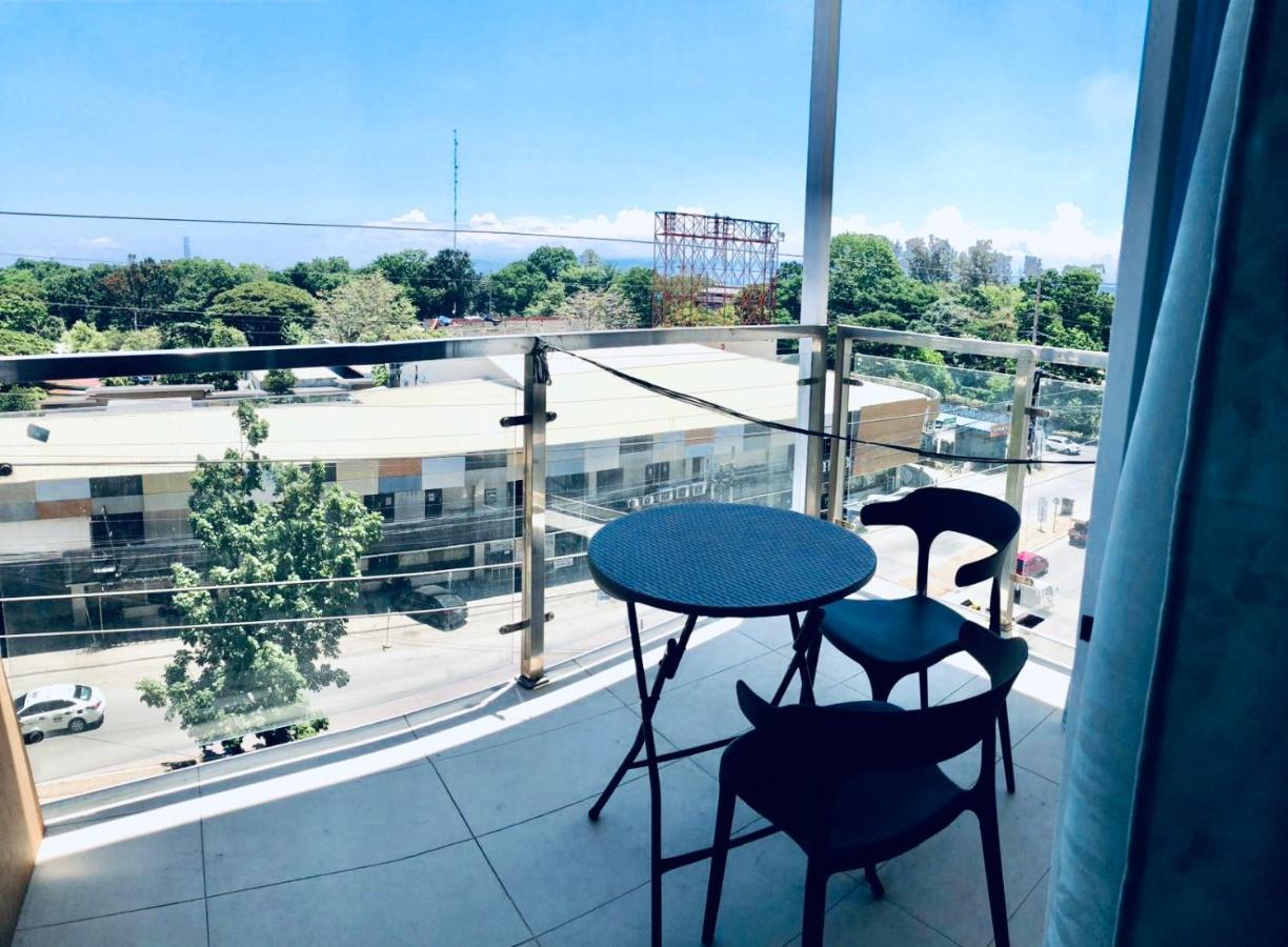 Condo At Primavera City Next To Sm Mall Cagayan de Oro Exteriér fotografie